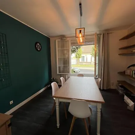 De La Gare De Compiegne Apartment Margny-les-Compiegne